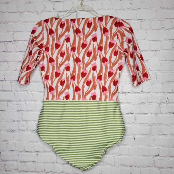 Seea Zuma Rashguard Tulip Surf Suit One-Piece Size L - Picture 4 of 8